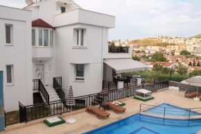 Poolside Detached Villa - 4 Floor - 6 Bedroom - Sea View - Shared Communal Pool - Ladies Beach